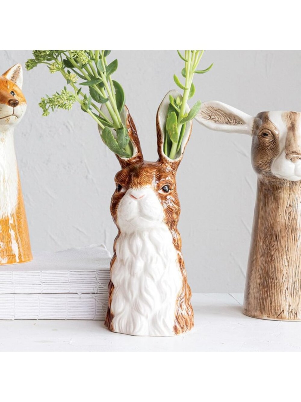 Hand-Painted Decorative Stoneware Rabbit Vase - Unique Home Decor, Brown & White